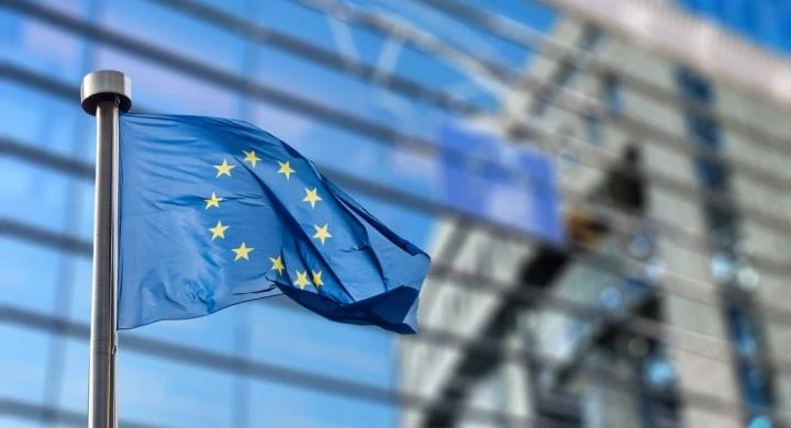 Ερχεται «φωτιά» στα Βαλκάνια – Θέλουν να βάλουν με το ζόρι Σερβία και Μαυροβούνιο στην ΕΕ!